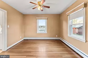 501 Essex St, Tappahannock, VA 22560 - Photo 6