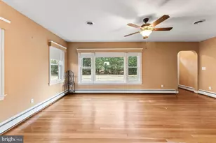 501 Essex St, Tappahannock, VA 22560 - Photo 8