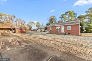 501 Essex St, Tappahannock, VA 22560 - Photo 2