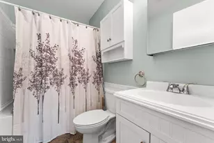 1218 Cheaneys Bridge Rd, Dunnsville, VA 22454 - Photo 12