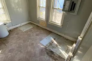 436 Duke St, Tappahannock, VA 22560 - Photo 14