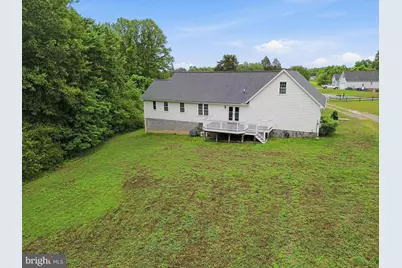 555 Clements Dr, Tappahannock, VA 22560 - Photo 38
