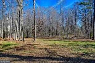 589 Three Chopt Rd, Kents Store, VA 23084 - Photo 2