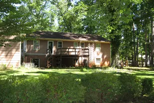 141 Mechunk Creek Dr, Troy, VA 22974 - Photo 2