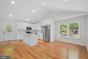 742 Albevanna Spring Rd, Scottsville, VA 24590 - Photo 10