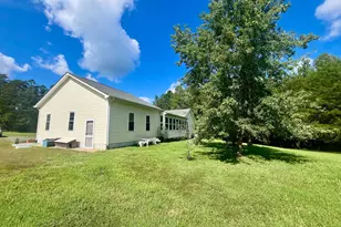 3208 Cedar Lane Rd, Kents Store, VA 23084 - Photo 2