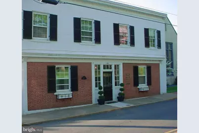 65 Culpeper Street #203, Warrenton, VA 20186 - Photo 1