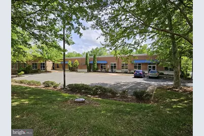 410 Rosedale Court #270, Warrenton, VA 20186 - Photo 2