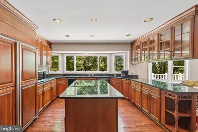 7708 Castlebury Court, Warrenton, VA 20186 - Photo 8