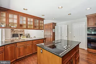 7708 Castlebury Ct, Warrenton, VA 20186 - Photo 10