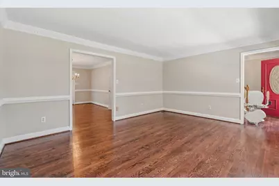 7708 Castlebury Court, Warrenton, VA 20186 - Photo 4