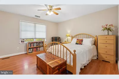 7708 Castlebury Court, Warrenton, VA 20186 - Photo 18