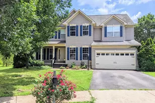 10816 King Nobel Ln, Bealeton, VA 22712 - Photo 1