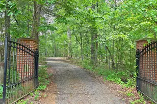 7296 Burke Ln, Warrenton, VA 20186 - Photo 2