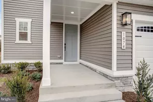 1074 Winter Pl, Bealeton, VA 22712 - Photo 4