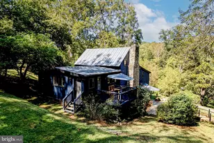 3225 Sage Rd, Markham, VA 22643 - Photo 2