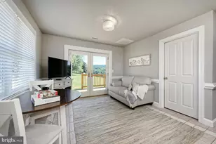 6951 Hilltop Ln, Marshall, VA 20115 - Photo 60