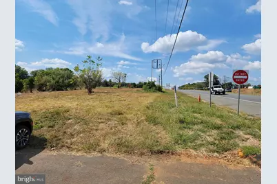 4203 Lee Highway, New Baltimore, VA 20187 - Photo 2