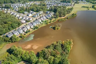 7116 Lake Dr, Warrenton, VA 20187 - Photo 90