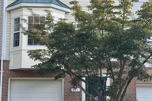 541 Highland Towne Ln, Warrenton, VA 20186 - Photo 1