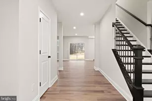 4823 Stonefield Ln, Warrenton, VA 20187 - Photo 4