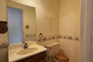 8742 Hunt Trail, Warrenton, VA 20187 - Photo 24