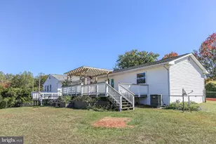 13206 Golden Dr, Sumerduck, VA 22742 - Photo 10