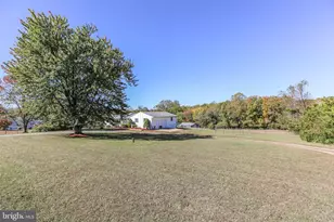 13206 Golden Dr, Sumerduck, VA 22742 - Photo 4