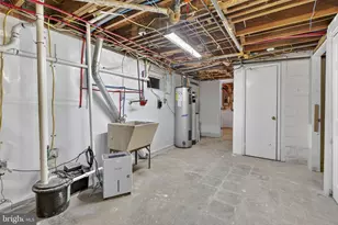 6741 Maxwell Ave, Warrenton, VA 20187 - Photo 52