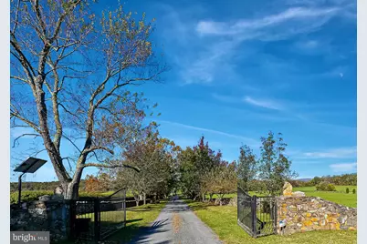 1610 Delaplane Grade Road, Upperville, VA 20184 - Photo 2