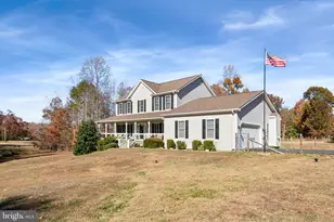 2182 Towles Rd, Midland, VA 22728 - Photo 2