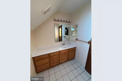 2211 Hatchers Mill Apt #2 Hatchers Mill Road, Marshall, VA 20115 - Photo 8