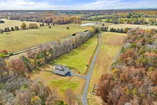 8485 Rogues Rd, Warrenton, VA 20187 - Photo 110