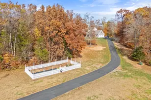 8485 Rogues Rd, Warrenton, VA 20187 - Photo 106