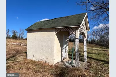 7035 Leeds Manor, Marshall, VA 20115 - Photo 12