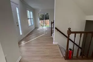 748 Cherry Tree Ln, Warrenton, VA 20186 - Photo 10