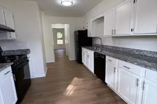 748 Cherry Tree Ln, Warrenton, VA 20186 - Photo 2