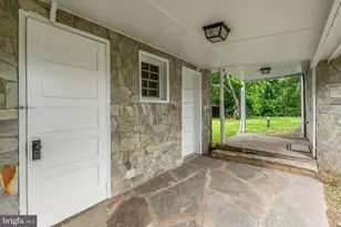 105 E Washington St, Remington, VA 22734 - Photo 60