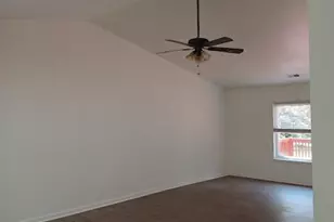 7204 Sunrise Ct, Warrenton, VA 20187 - Photo 2