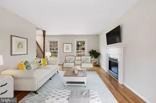 7329 Fleetwood Ct, Warrenton, VA 20187 - Photo 1