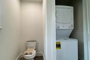 135 Haiti St, Warrenton, VA 20186 - Photo 8