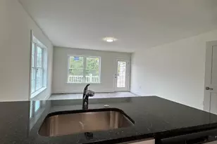 135 Haiti St, Warrenton, VA 20186 - Photo 6