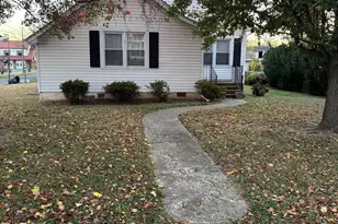 104 E Washington St, Remington, VA 22734 - Photo 1