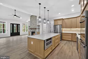 5355 Hillside Dr, Warrenton, VA 20187 - Photo 16