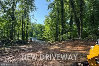 8186 Meetze, Warrenton, VA 20187 - Photo 2