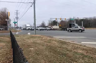 7198 Opal Rd, Warrenton, VA 20186 - Photo 2