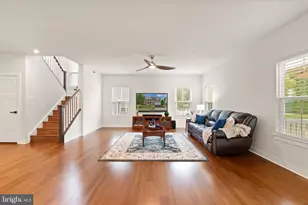 7483 Lake Willow Ct, Warrenton, VA 20187 - Photo 12