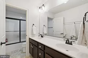 7148 Lake Dr, Warrenton, VA 20187 - Photo 26