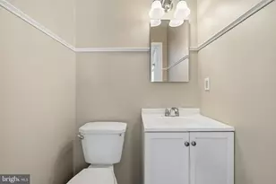 5666 Red Maple Ct, Warrenton, VA 20187 - Photo 16