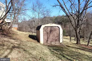 6885 Walnut Heights Dr, Warrenton, VA 20186 - Photo 60